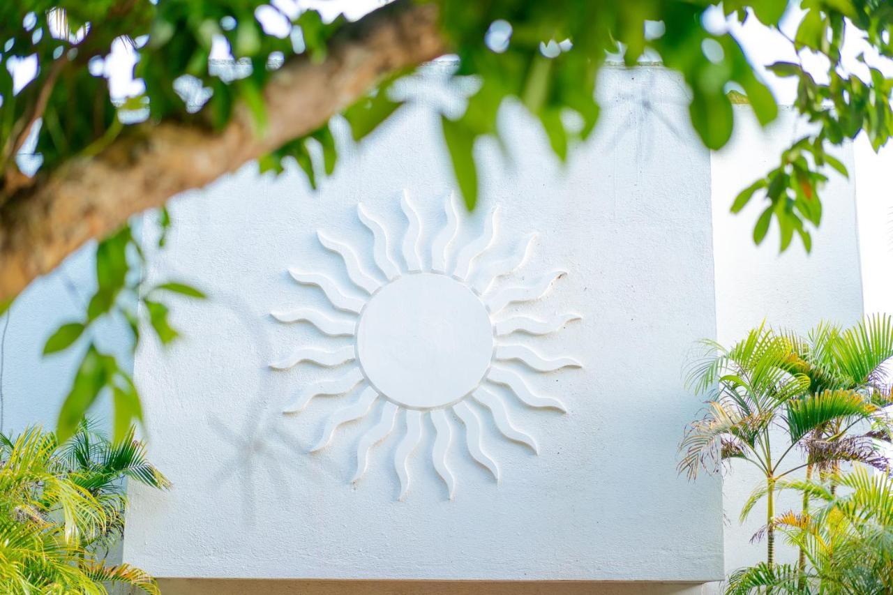 Marina Del Sol Resort & Yacht Club Busuanga Exterior photo