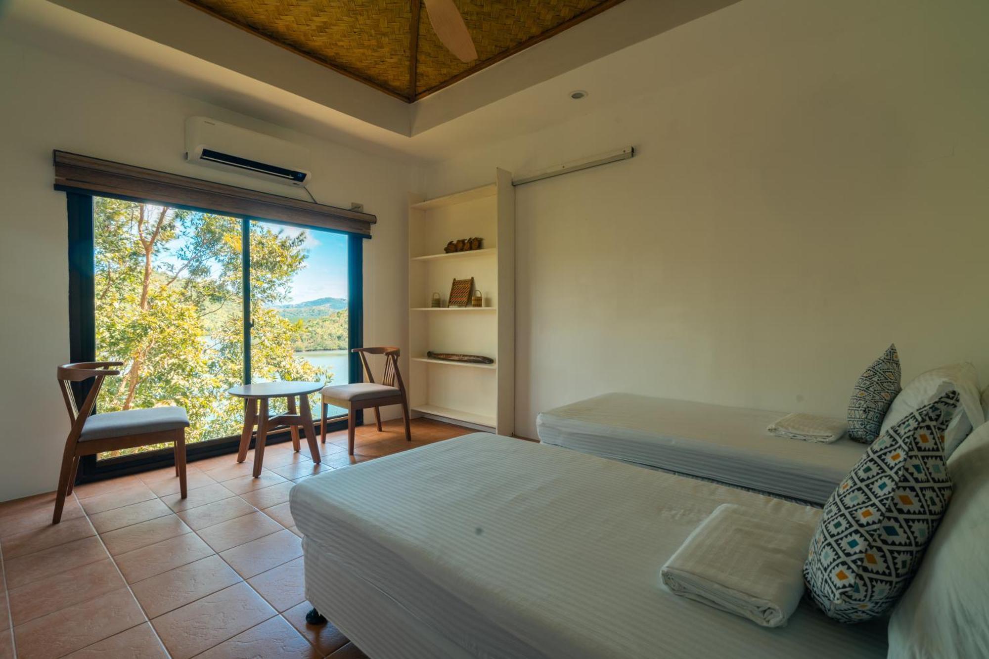 Marina Del Sol Resort & Yacht Club Busuanga Room photo